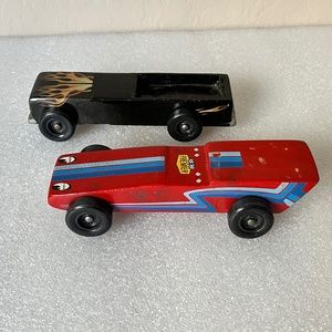 Vintage Pinewood Derby Cars (2)